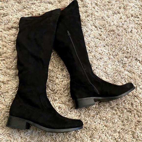 BOC Shoes - BOC black flat knee high boots, size 9